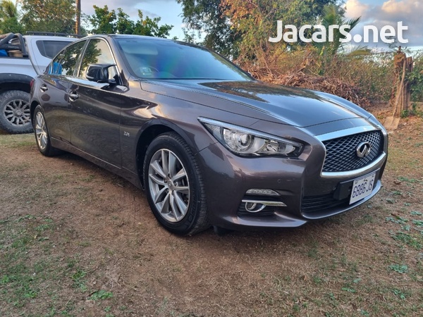 Infiniti Q50 2,0L 2015