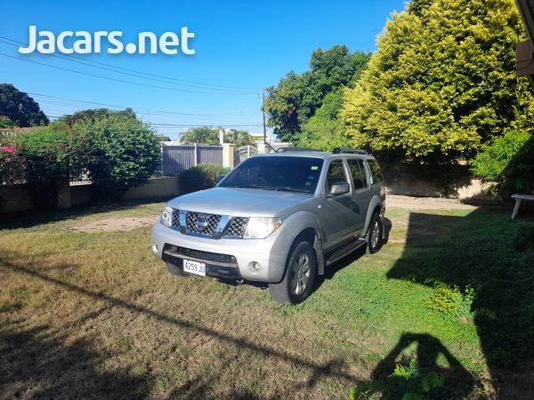 Nissan Pathfinder 3,0L 2006