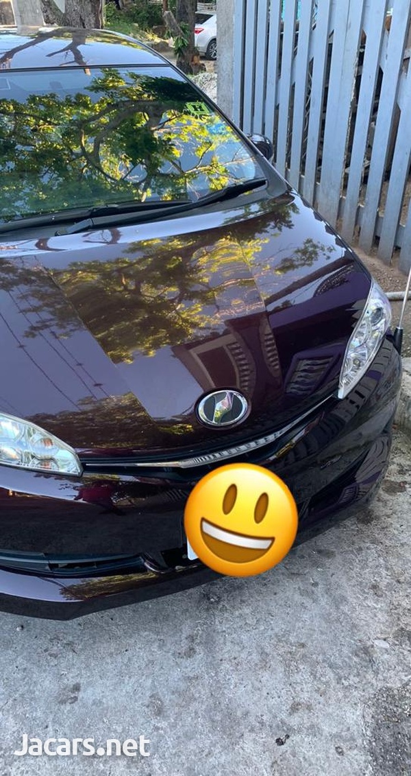 Toyota Wish 1,3L 2012