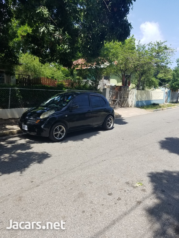 Nissan March 1,0L 2002