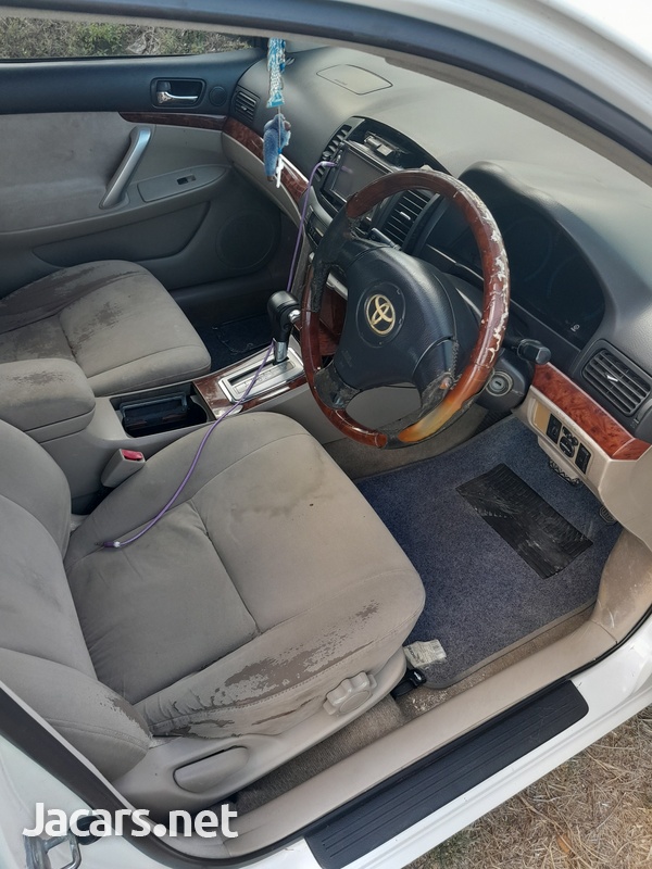 Toyota Premio 1,8L 2004