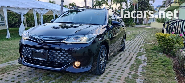 Toyota Fielder 1,8L 2018