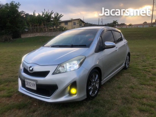 Toyota Vitz 1,5L 2014