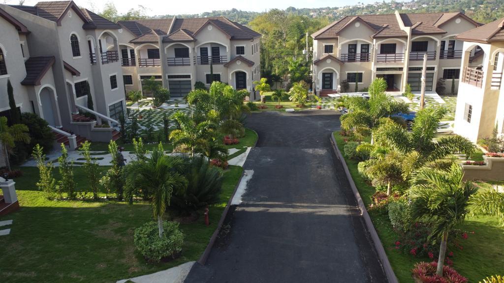 Townhouse for Sale   Mandeville