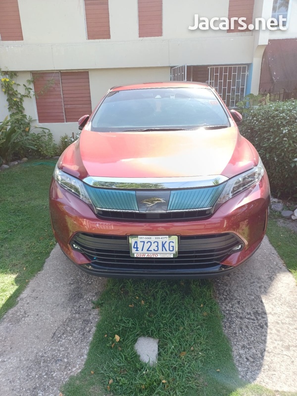 Toyota Harrier 2,0L 2018