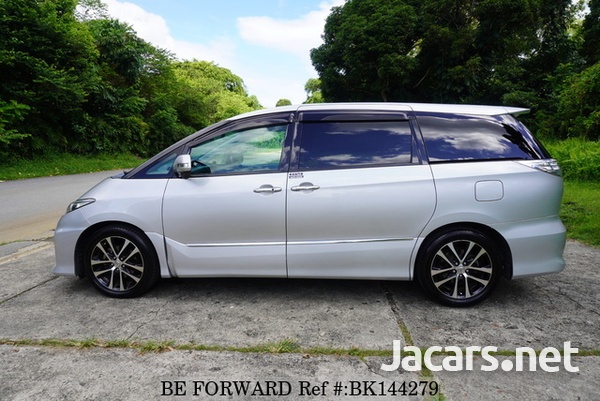 Toyota Estima 2,3L 2013