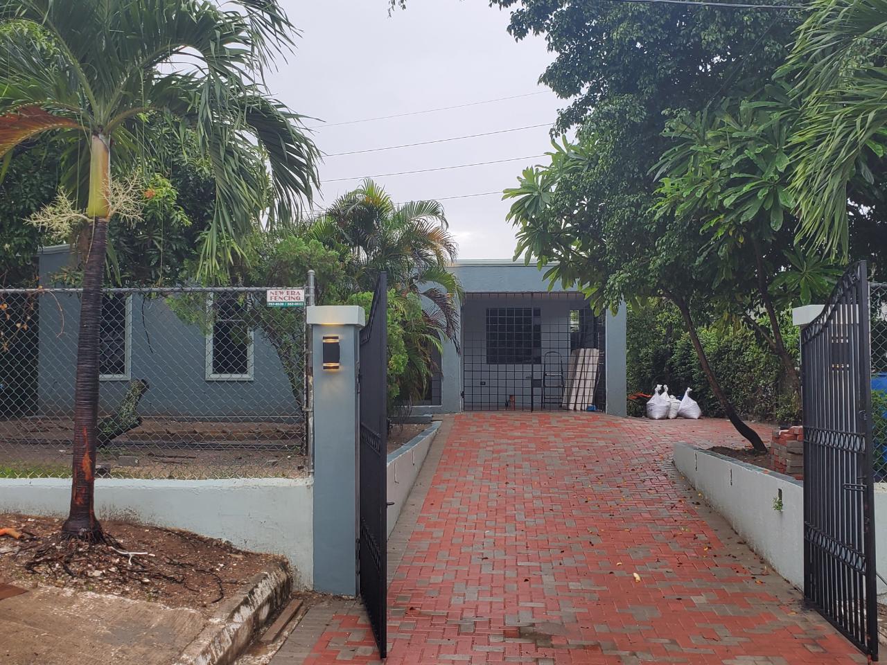 House for Sale Kingston 8