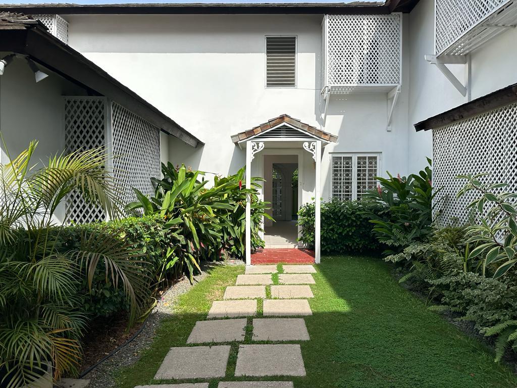 Townhouse for Rent   Kingston 8