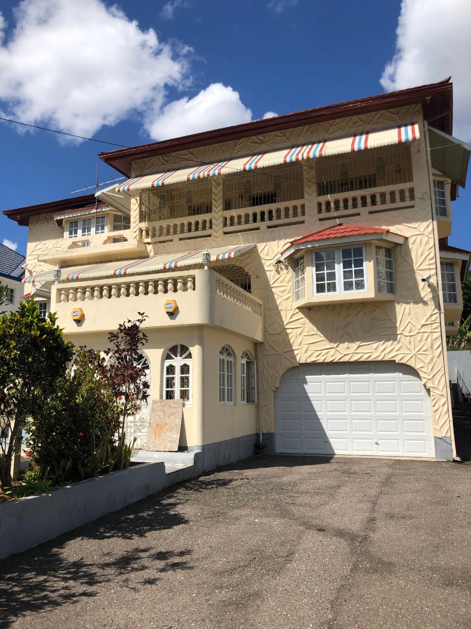 House for Sale   Mandeville