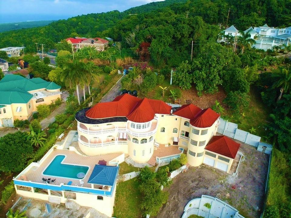 House for Sale   Montego Bay