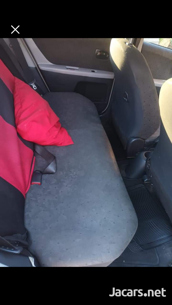 Toyota Vitz 1,2L 2011