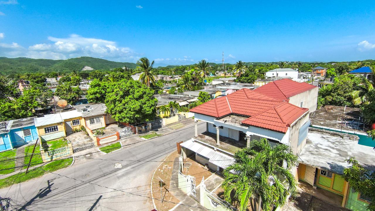 House for Sale   Spanish Town