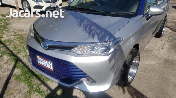 Toyota Axio 1,5L 2015