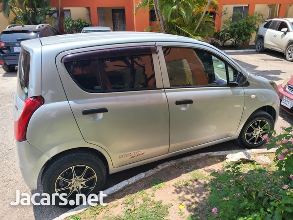 Suzuki Alto 0,7L 2011