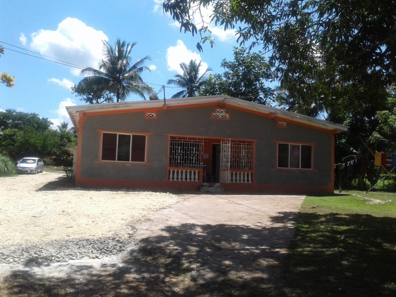 House for Sale   Linstead