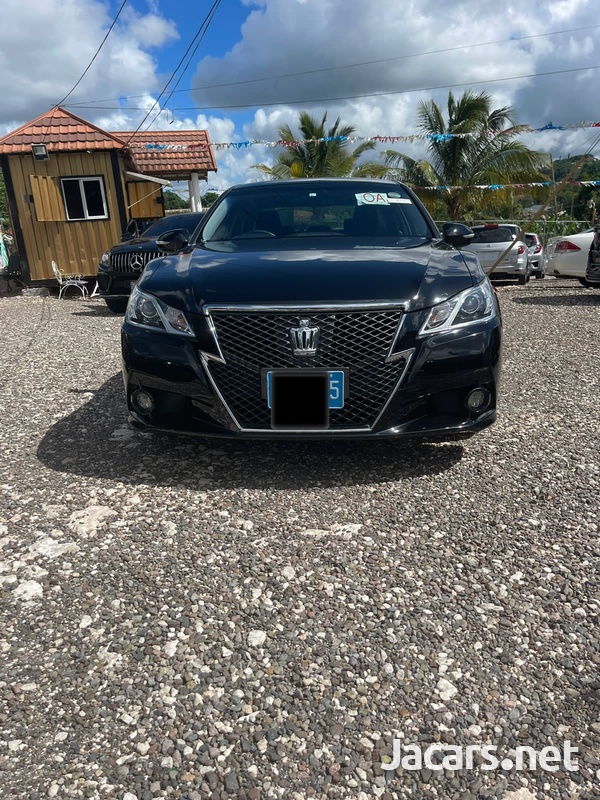 Toyota Crown 2,5L 2013