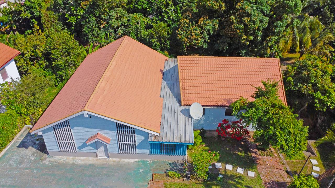 House for Sale   Kingston 6