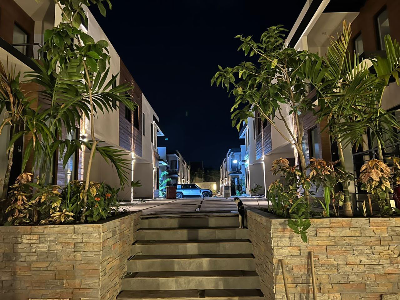 Townhouse for Rent   Kingston 6