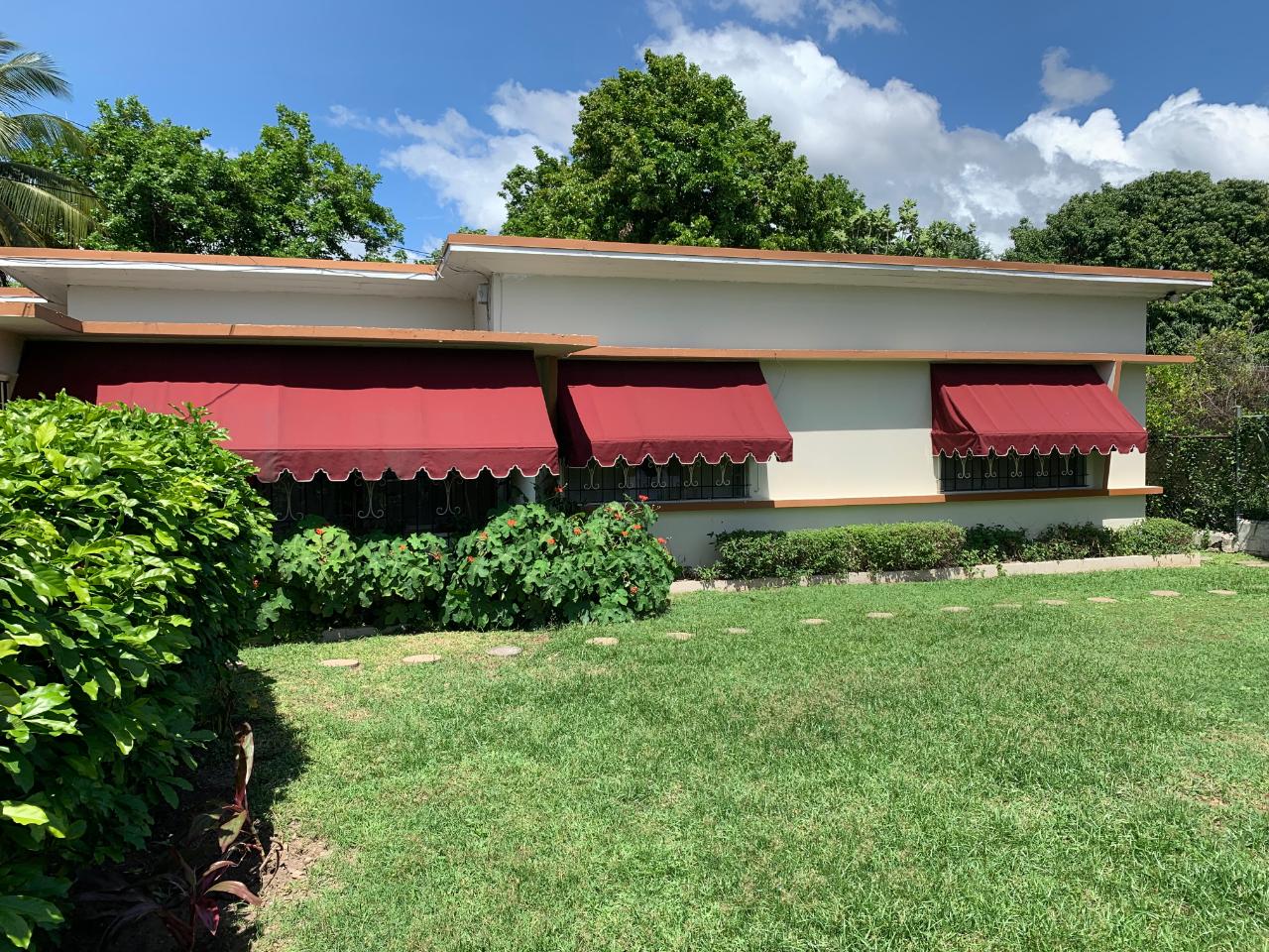 House for Sale   Kingston 6