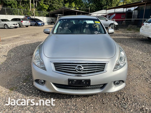 Nissan Skyline 2,5L 2013