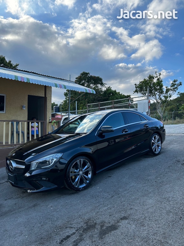 Mercedes-Benz CLA-Class 1,8L 2014