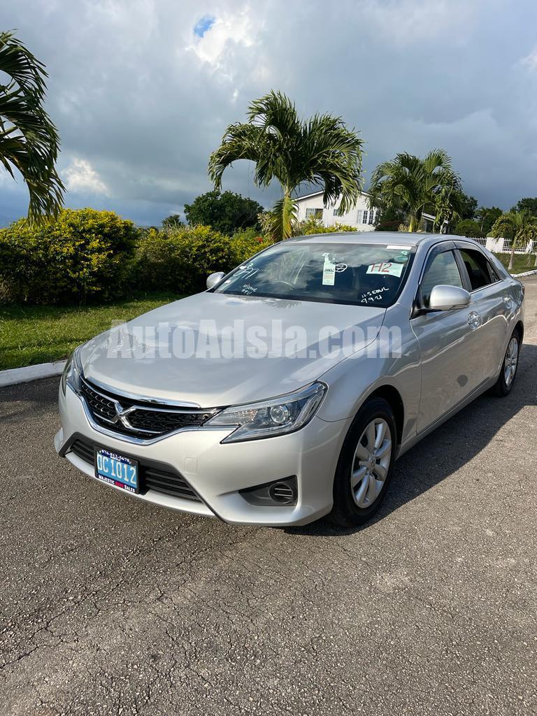 2016 Toyota Mark x