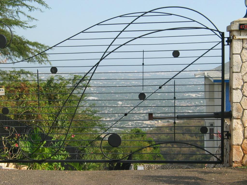House for Sale   Red Hills