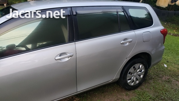 Toyota Fielder 1,5L 2009