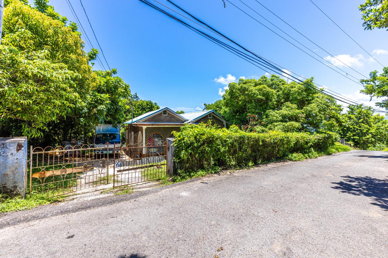 House for Sale   Tower Isle