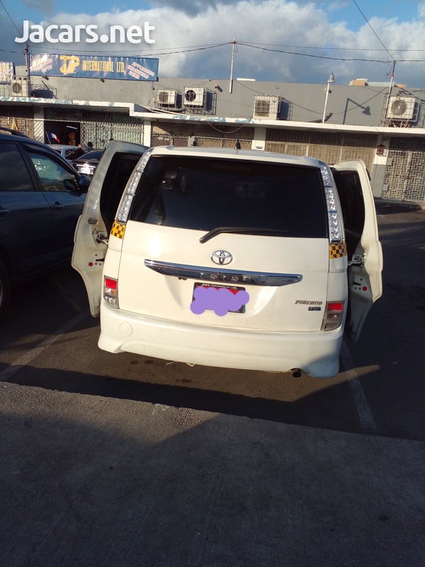 Toyota Isis 1,8L 2012