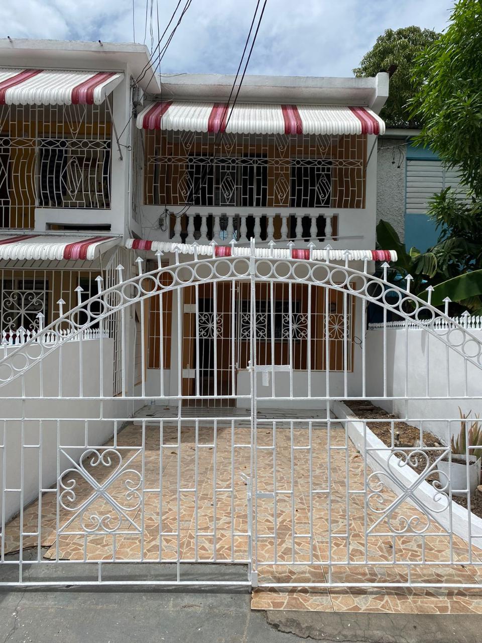 Townhouse for Rent   Kingston 20