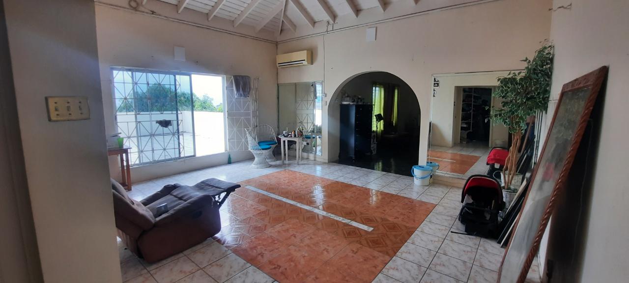 House for Sale   Kingston 19