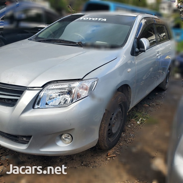 Toyota Fielder 1,5L 2010