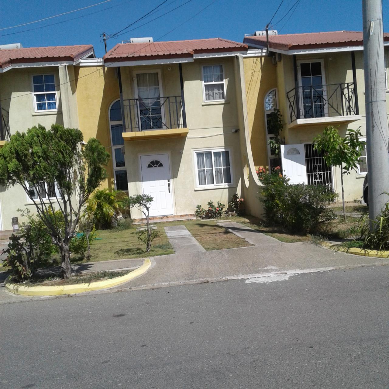 Townhouse for Rent   Greater Portmore