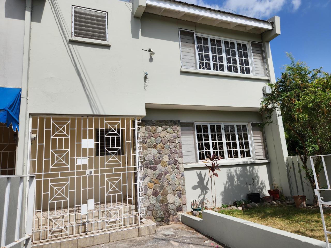 Townhouse for Sale   Kingston 6