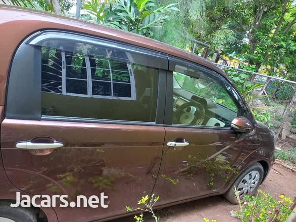 Toyota Porte 1,5L 2015