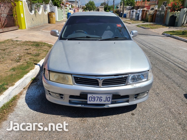 Mitsubishi Lancer 1,5L 1999