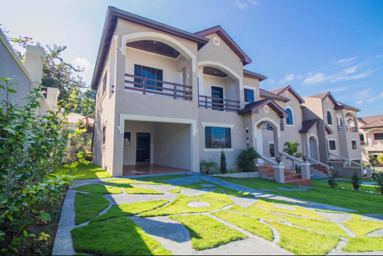 Townhouse for Sale   Mandeville
