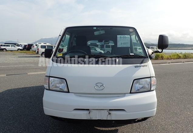 2017 Mazda Bongo