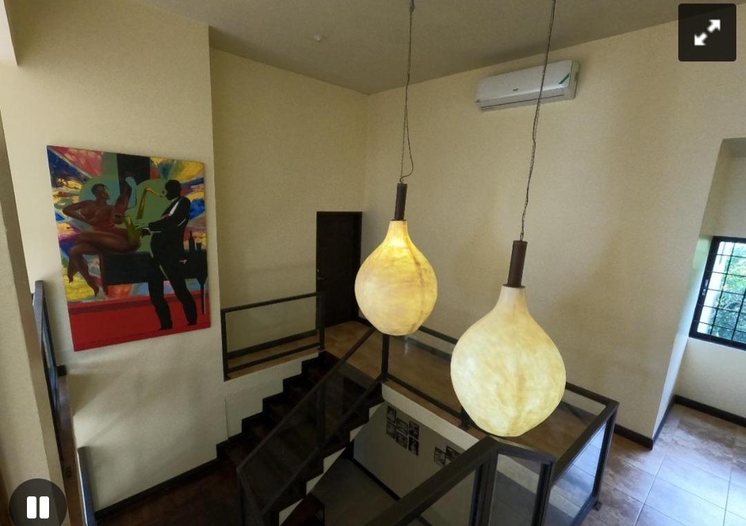 House for Sale   Kingston 19