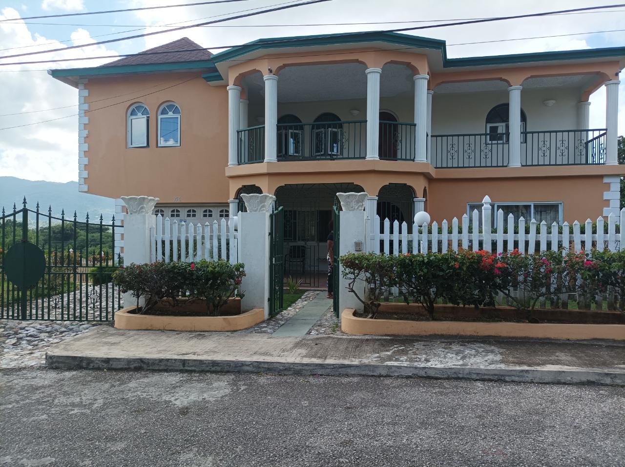 House for Sale   Montego Bay