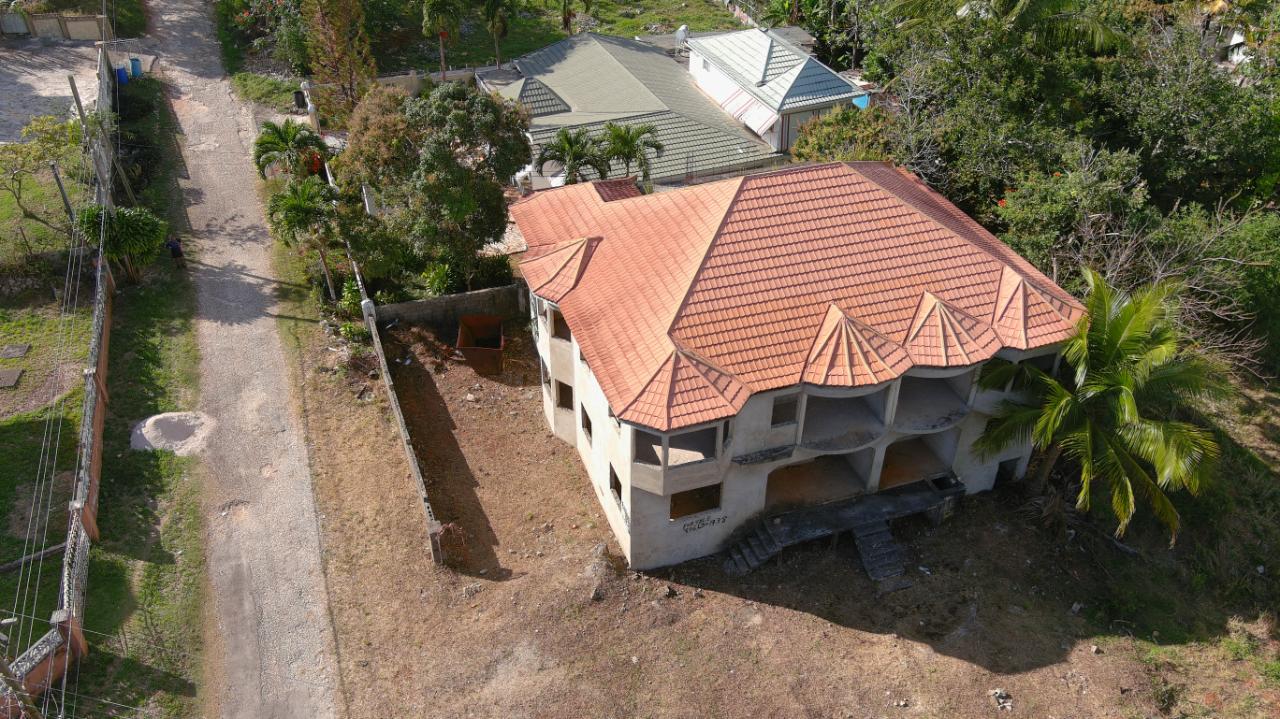 Apartment for Sale   Mandeville