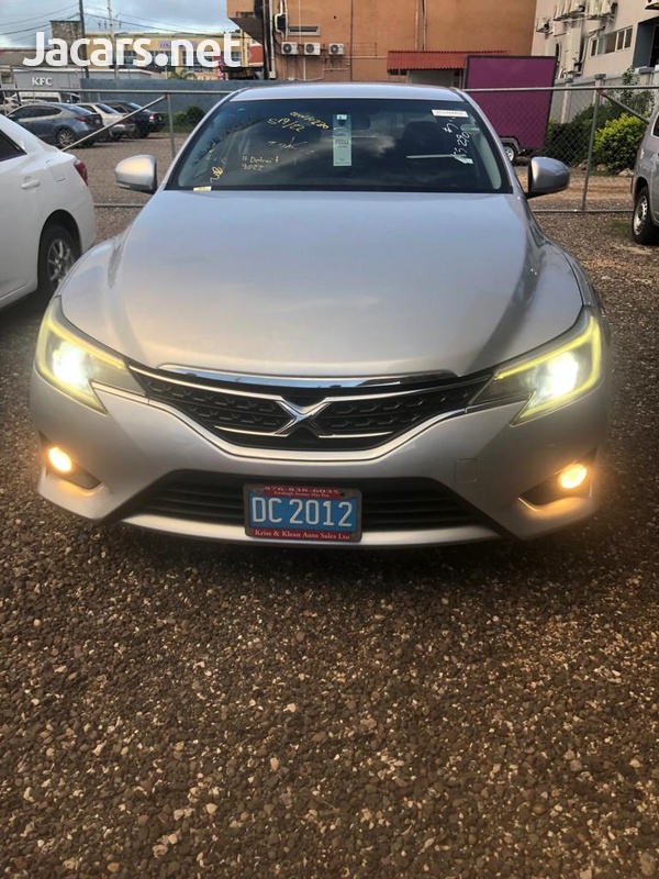 Toyota Mark X 2,5L 2013