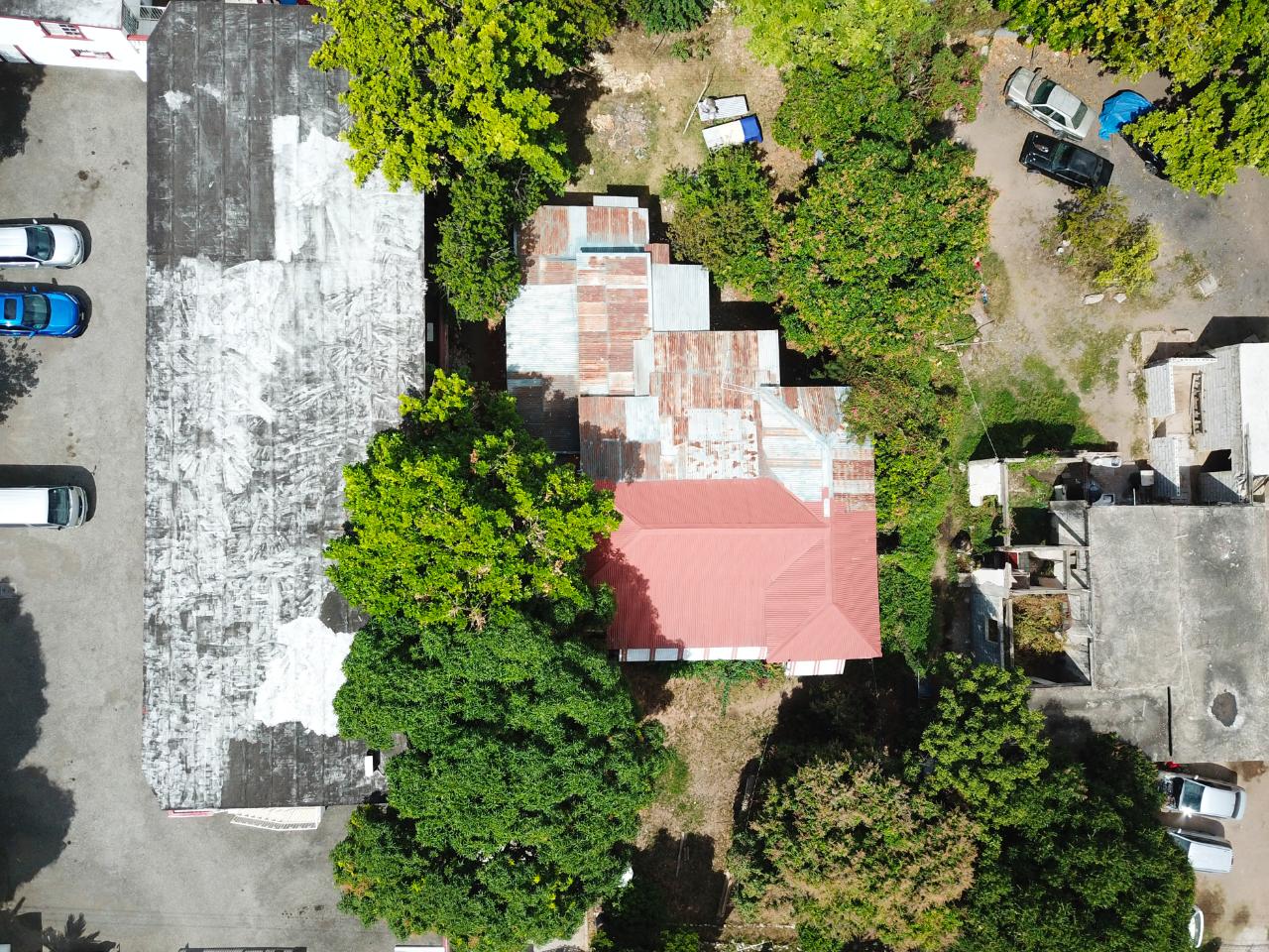 House for Sale   Kingston 10