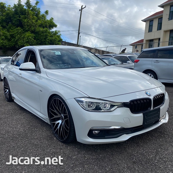 BMW 3-Series 2,0L 2016