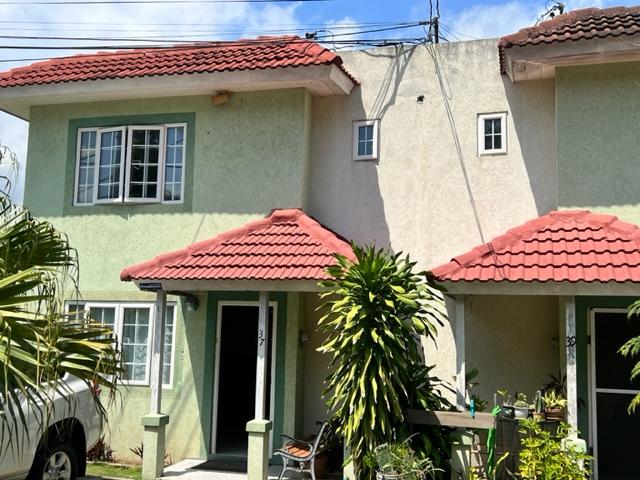 Townhouse for Sale   Kingston 6