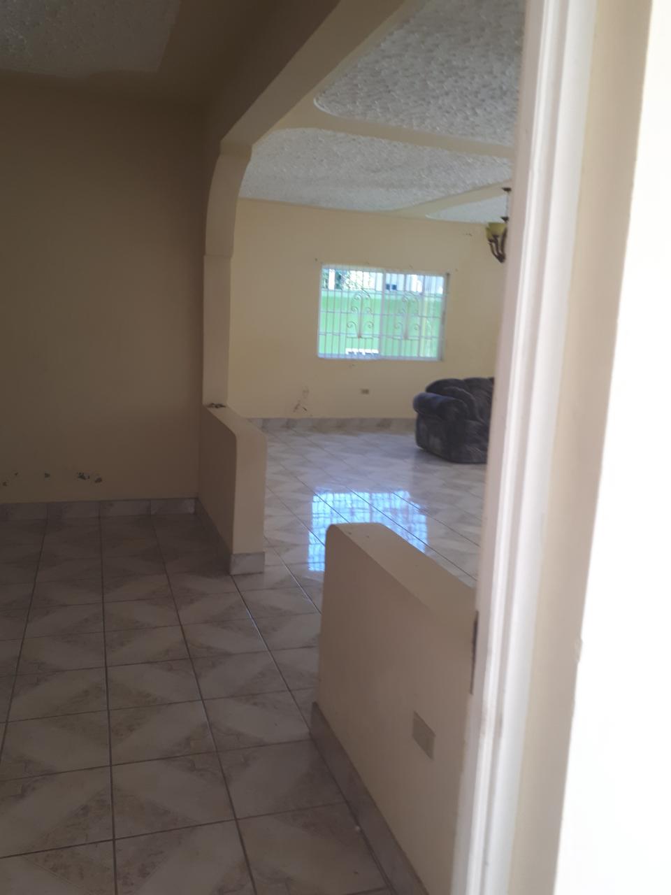 House for Sale   Black River