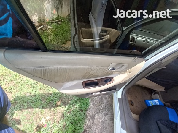 Honda Accord 2,2L 2000