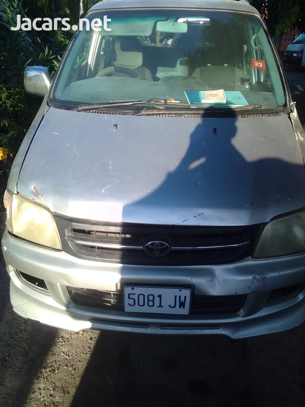 Toyota Noah 0,5L 2001