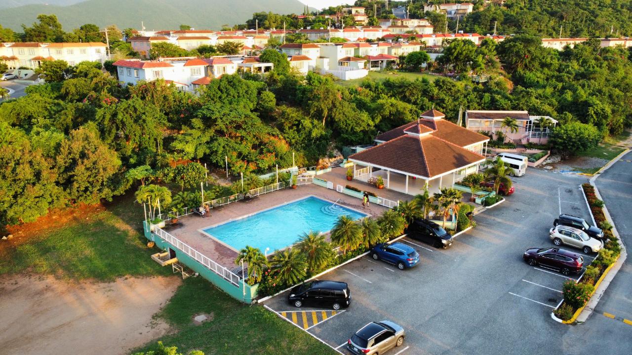 Townhouse for Rent   Kingston 6